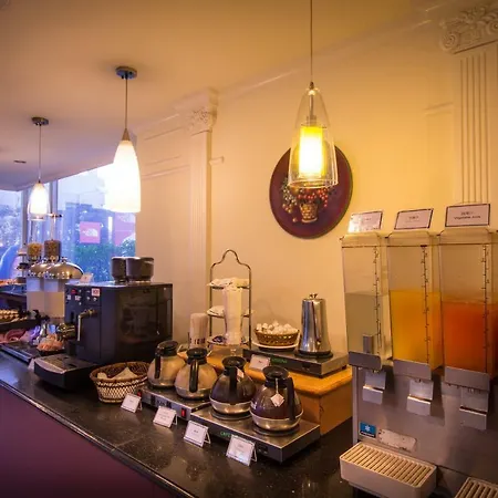 Lees Boutique-3